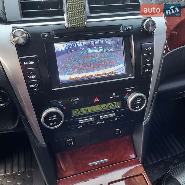 Седан Toyota Camry 2011 в Смеле