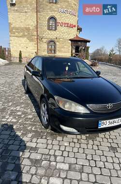 Седан Toyota Camry 2004 в Тернополі