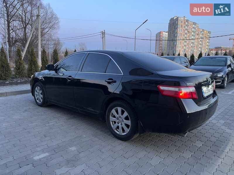 Седан Toyota Camry 2006 в Львове