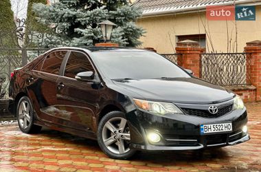 Седан Toyota Camry 2012 в Одесі