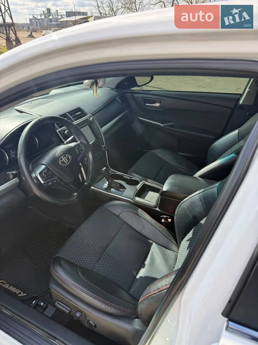 2015 Toyota Camry - мініатюра 7