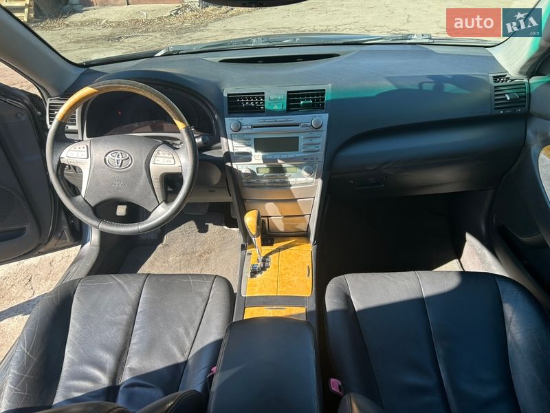 Седан Toyota Camry 2007 в Киеве
