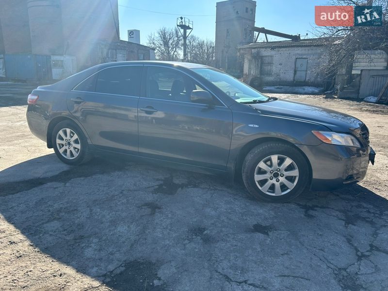 Седан Toyota Camry 2007 в Киеве