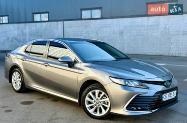 Седан Toyota Camry 2021 в Киеве