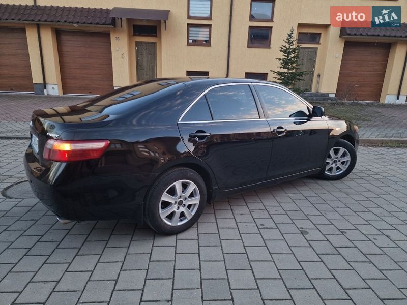 Седан Toyota Camry 2006 в Стрые