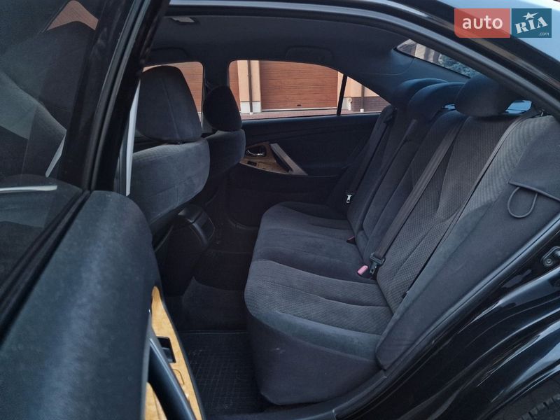 Седан Toyota Camry 2006 в Стрые