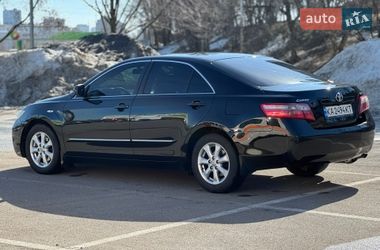 Седан Toyota Camry 2008 в Киеве