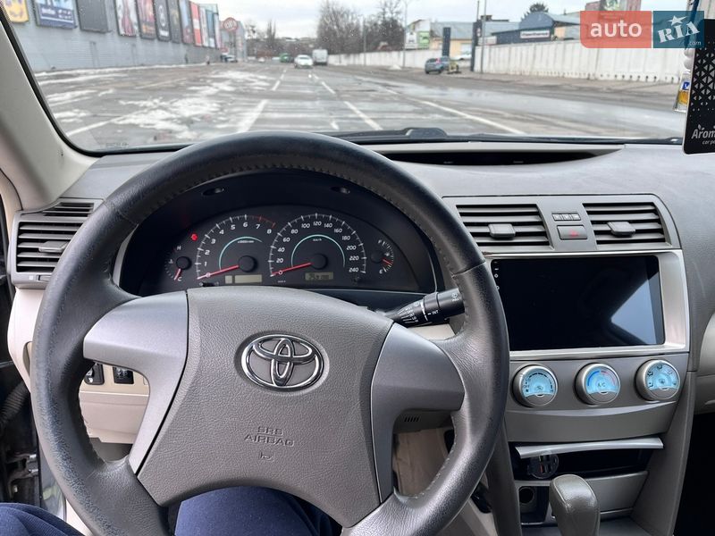 Седан Toyota Camry 2007 в Полтаве