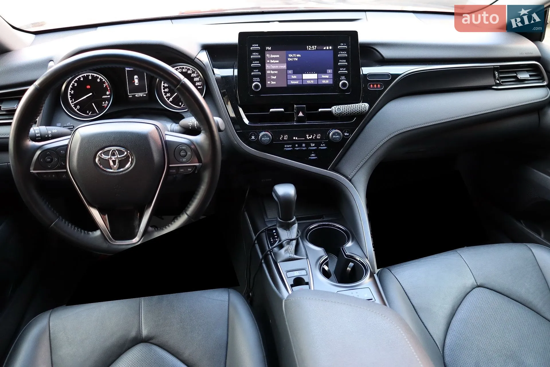 2022 Toyota Camry - мініатюра 36
