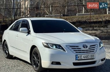 Седан Toyota Camry 2008 в Днепре