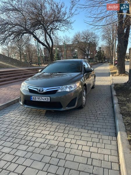Toyota Camry 2012