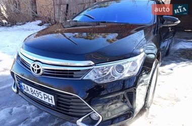 Седан Toyota Camry 2015 в Монастирищеві