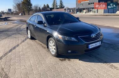 Седан Toyota Camry 2008 в Житомирі