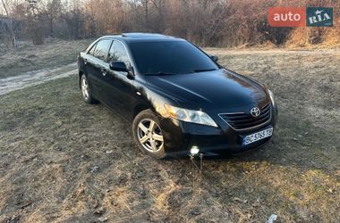 Седан Toyota Camry 2007 в Львові