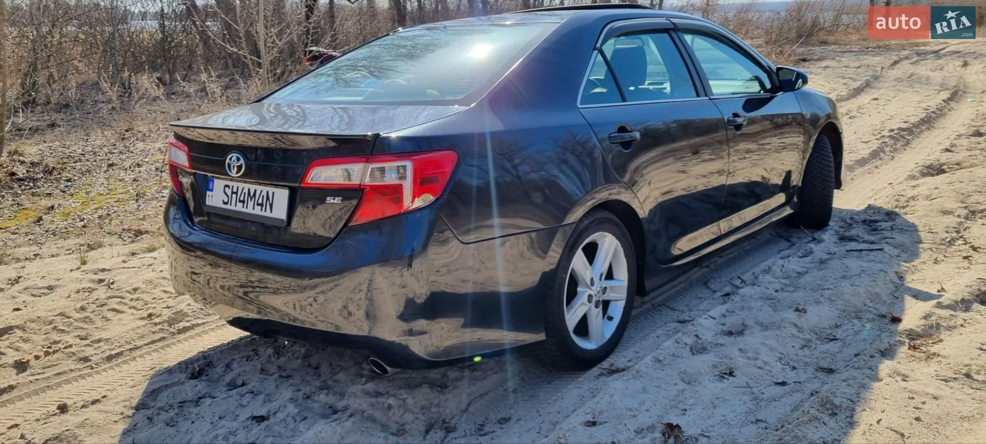 2014 Toyota Camry - мініатюра 3