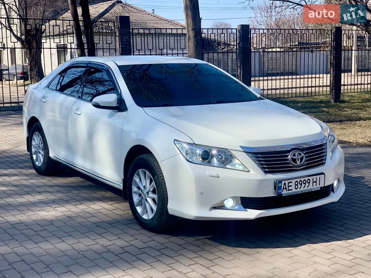 2014 Toyota Camry - мініатюра 23