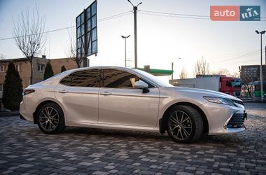 Седан Toyota Camry 2021 в Харькове