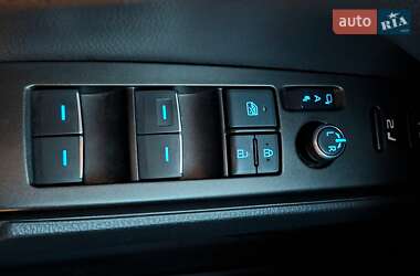 Седан Toyota Camry 2021 в Харькове