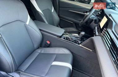 Седан Toyota Camry 2024 в Харкові