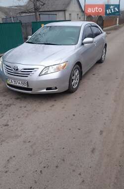 Седан Toyota Camry 2006 в Черкассах