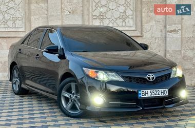 Седан Toyota Camry 2012 в Одессе