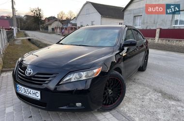 Седан Toyota Camry 2006 в Гусятине