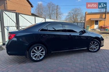 Седан Toyota Camry 2011 в Миргороде