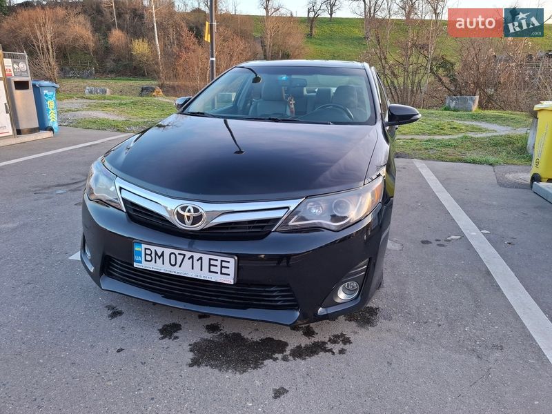 Toyota Camry 2014