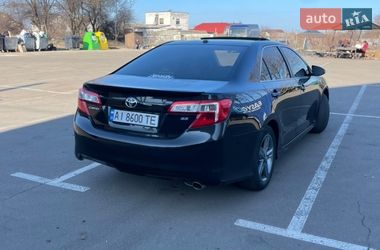 Седан Toyota Camry 2012 в Києві