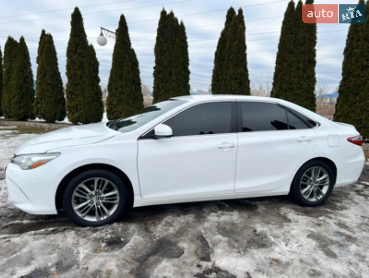 2016 Toyota Camry - мініатюра 30