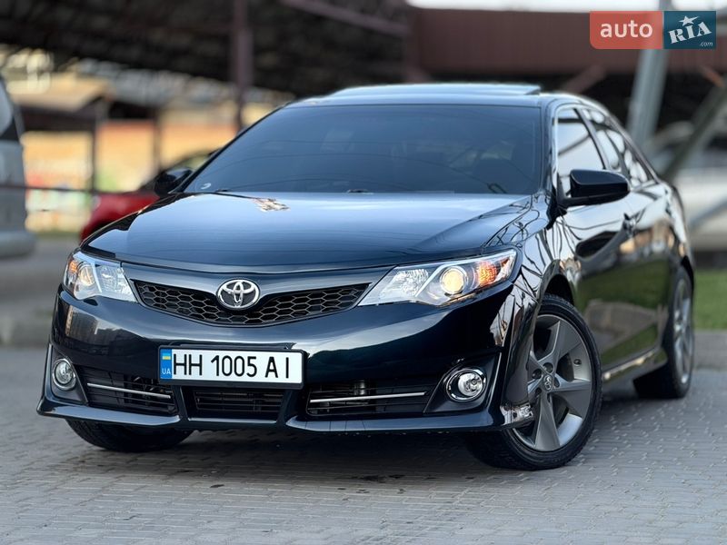 Toyota Camry 2012
