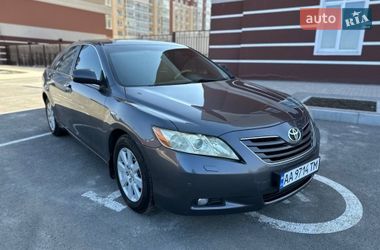 Седан Toyota Camry 2006 в Умані