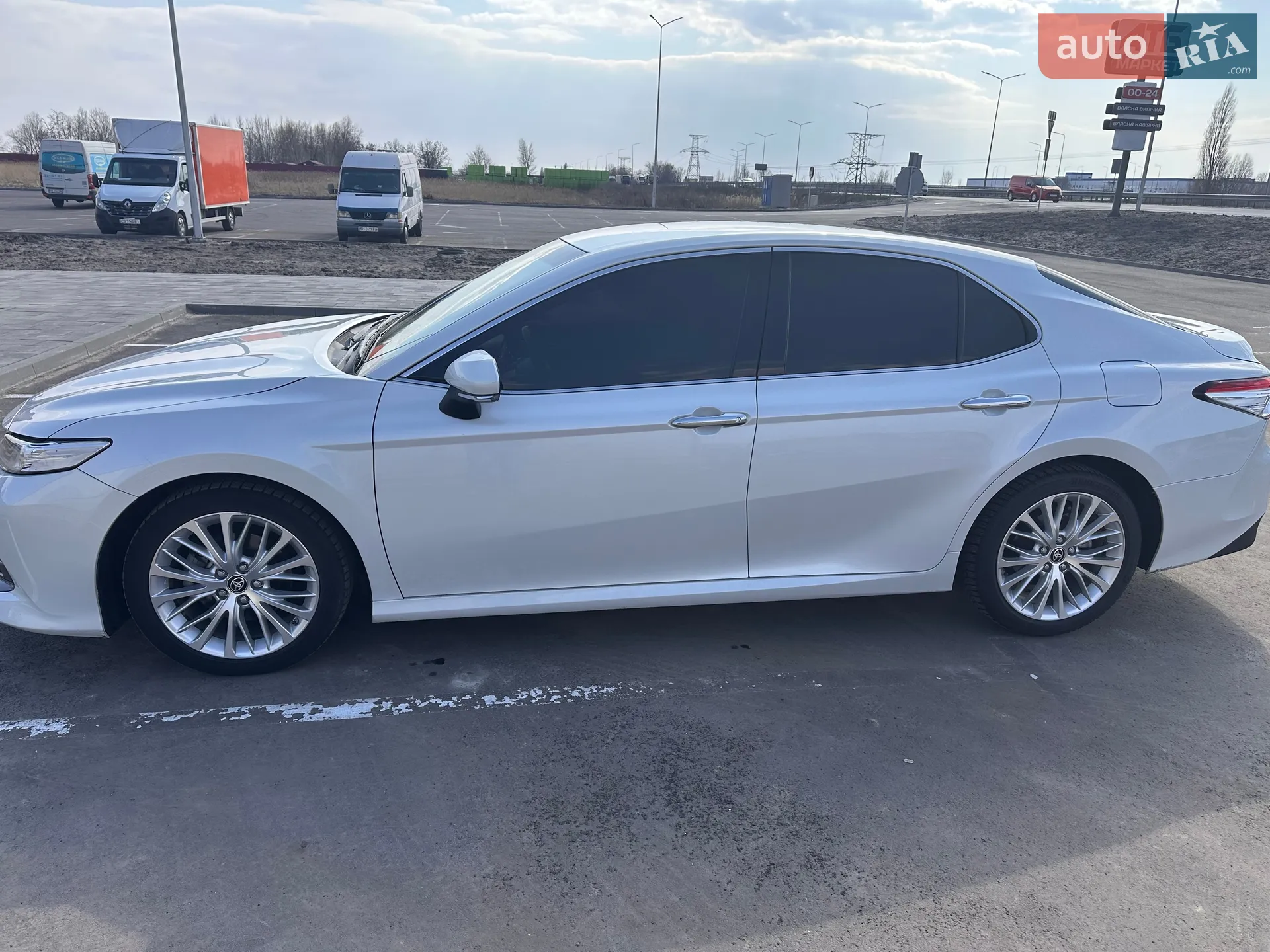2020 Toyota Camry - мініатюра 4