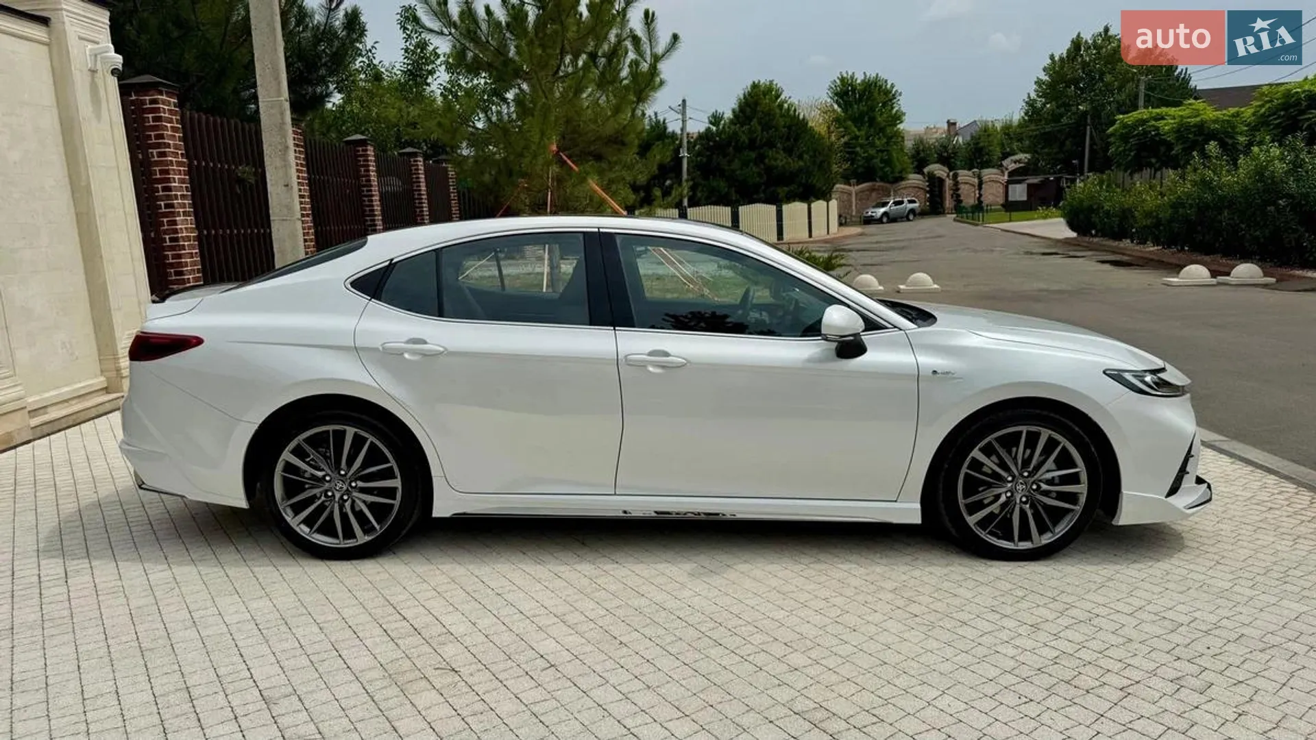 2024 Toyota Camry - мініатюра 9