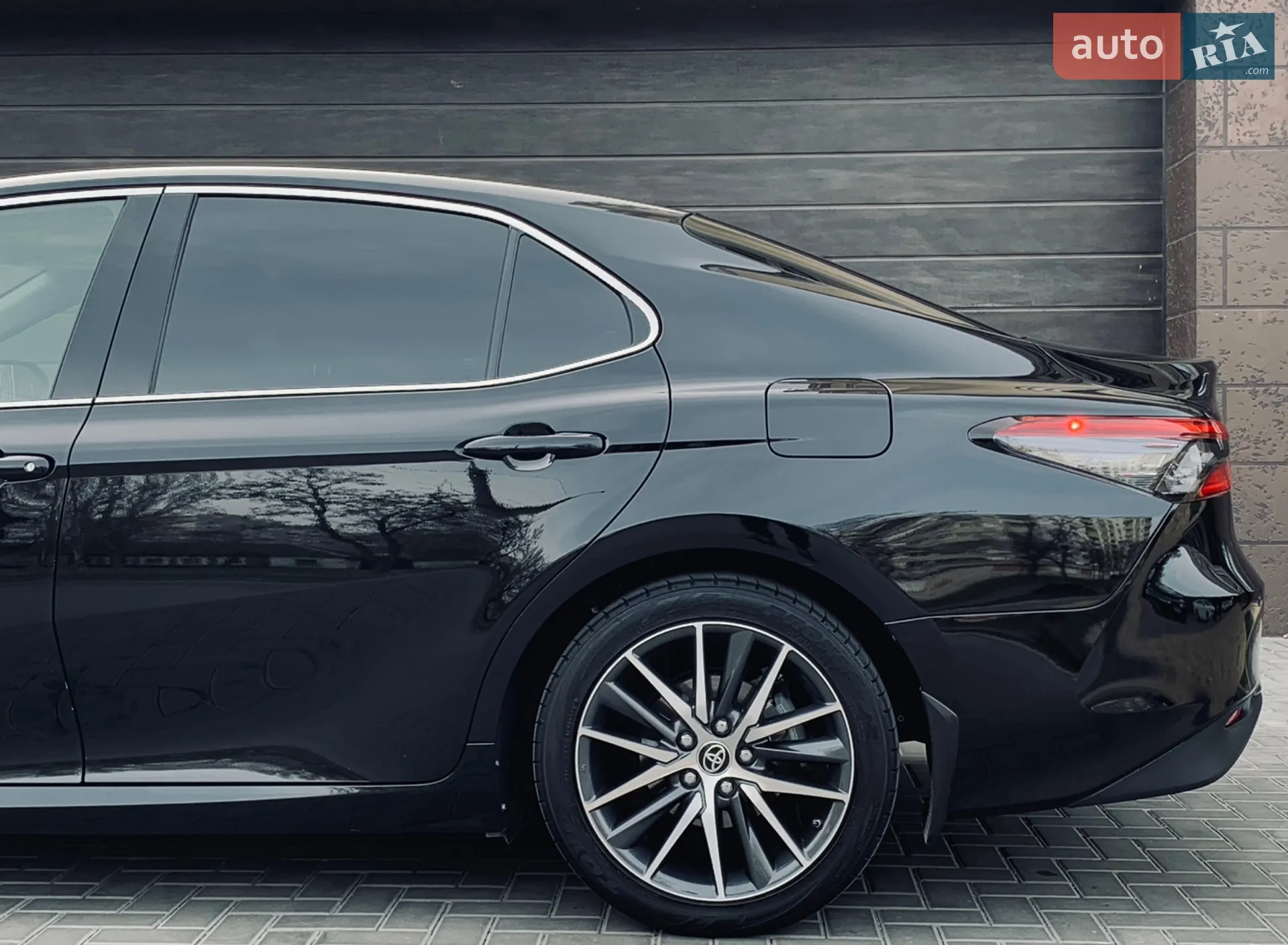 2021 Toyota Camry - мініатюра 9