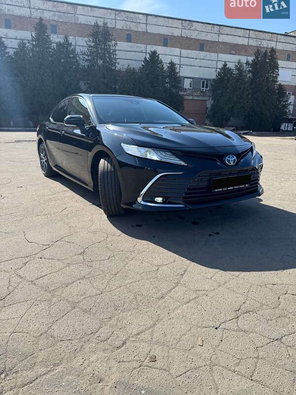 Toyota Camry 2023