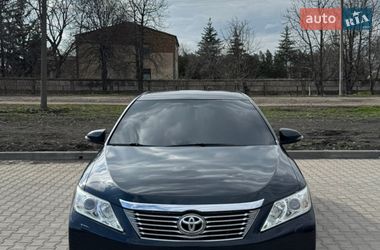 Седан Toyota Camry 2012 в Врадиевке