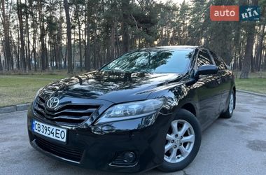 Седан Toyota Camry 2008 в Чернігові