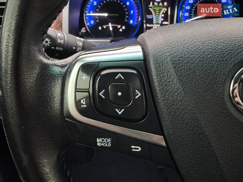 Седан Toyota Camry 2016 в Одессе