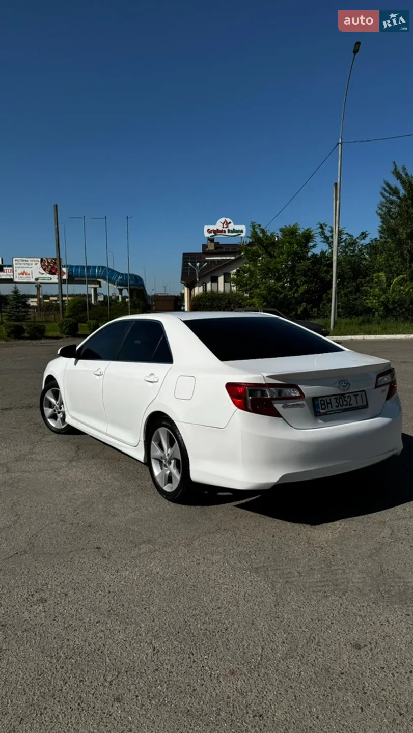 2012 Toyota Camry - мініатюра 10