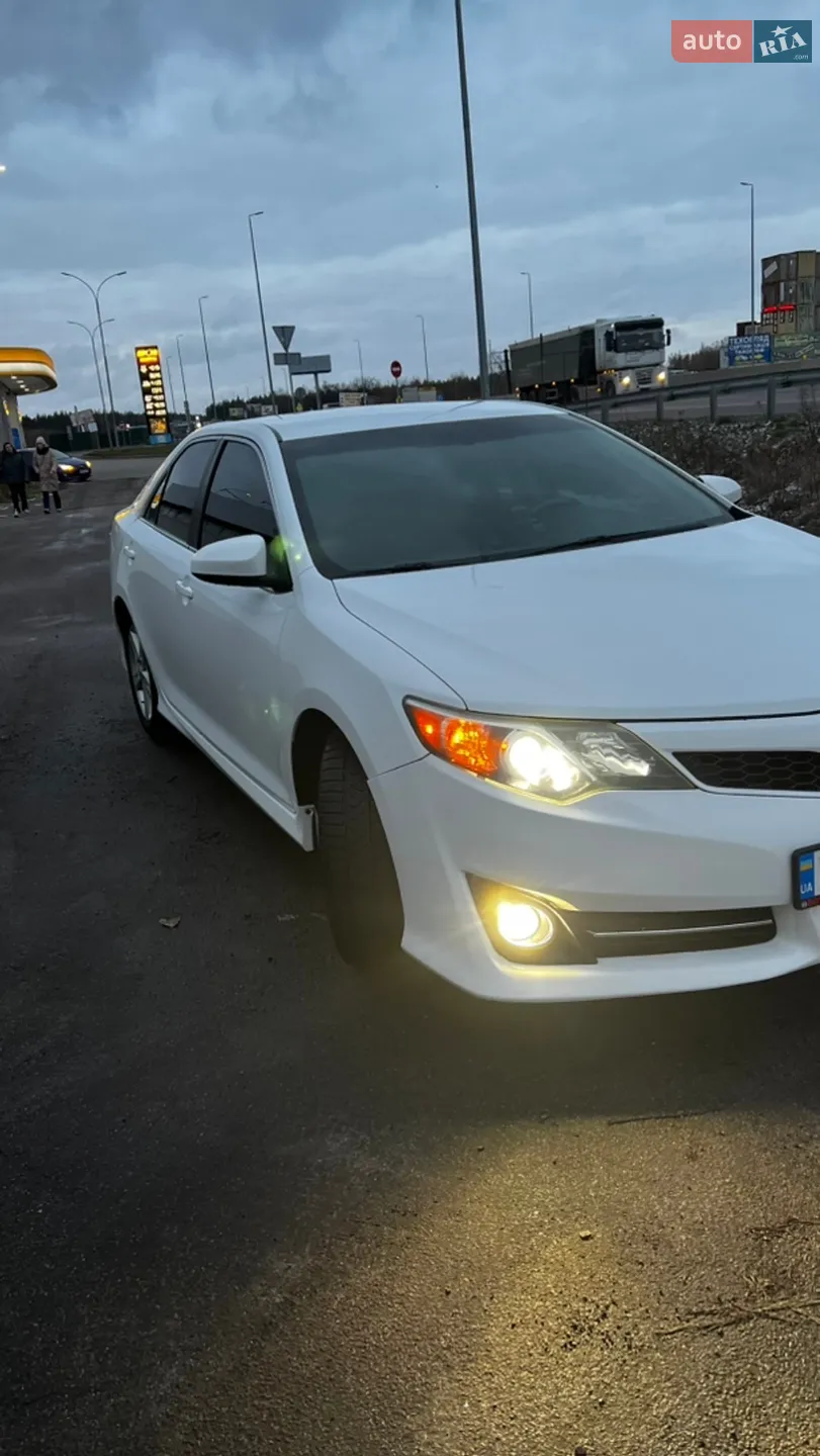 2012 Toyota Camry - мініатюра 9