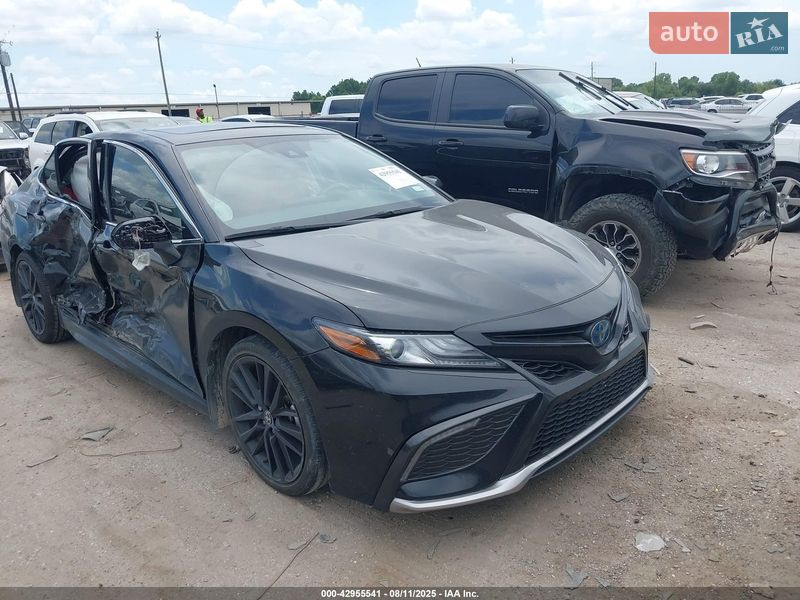 Toyota Camry 2022