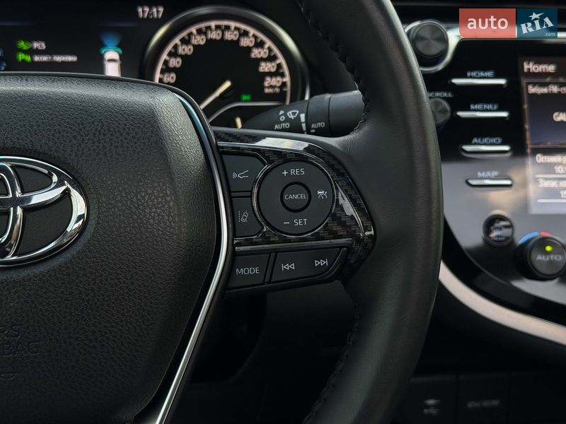 Седан Toyota Camry 2019 в Луцьку