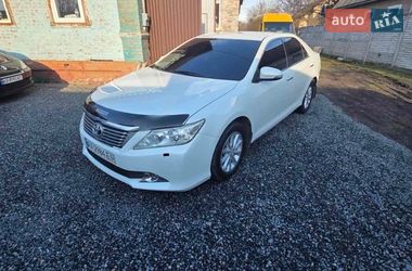 Седан Toyota Camry 2012 в Києві