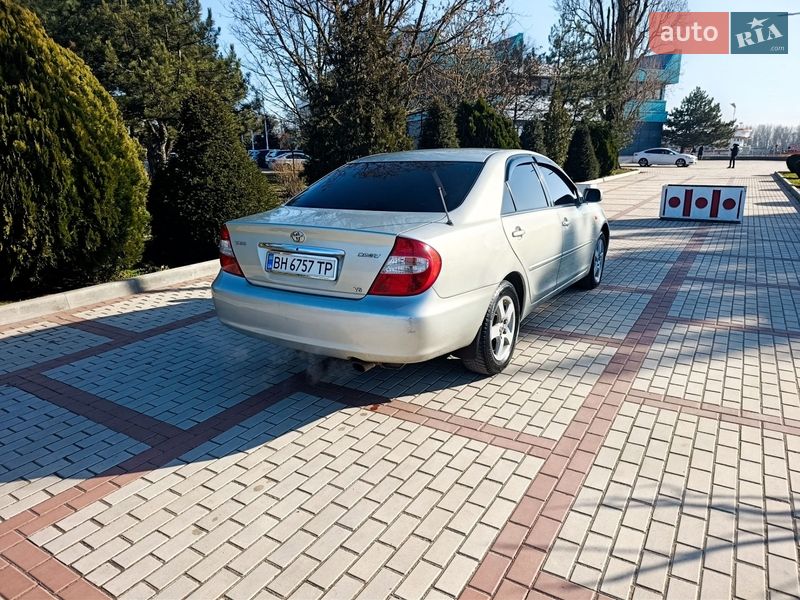 Седан Toyota Camry 2003 в Измаиле