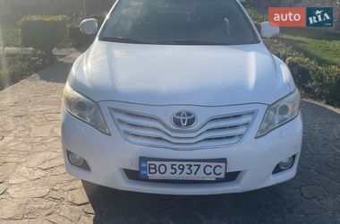 Седан Toyota Camry 2009 в Тернополі