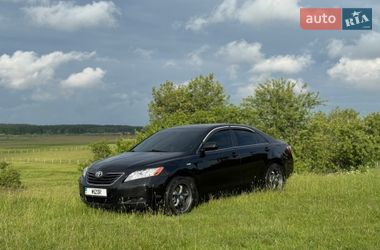 Седан Toyota Camry 2007 в Березному