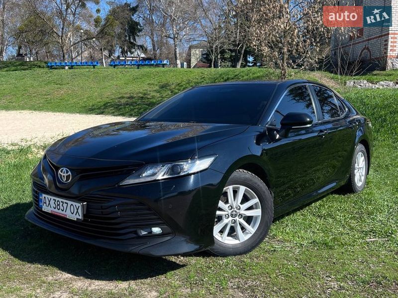 Toyota Camry 2018