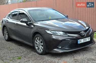 Седан Toyota Camry 2019 в Вінниці