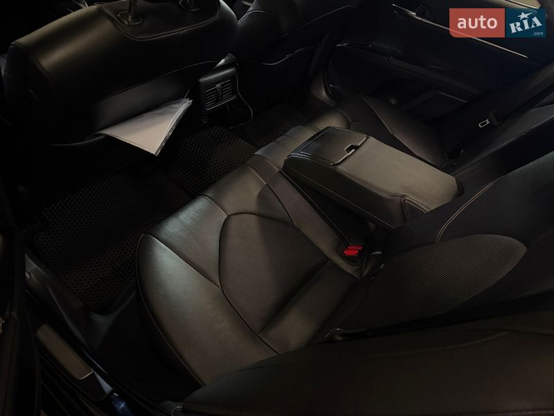 Седан Toyota Camry 2019 в Буче фото 10 Седан Toyota Camry 2019 в Буче